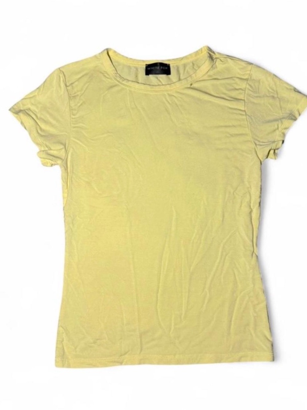 White Fox butter yellow t-shirt Size XS 🐚